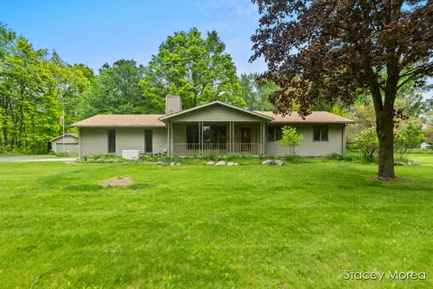 9640 Grange, Rockford, MI 49341
