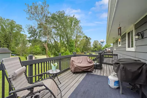 Exterior - 1403 Joseph, Jackson, MI 49202 photo 5 of 11