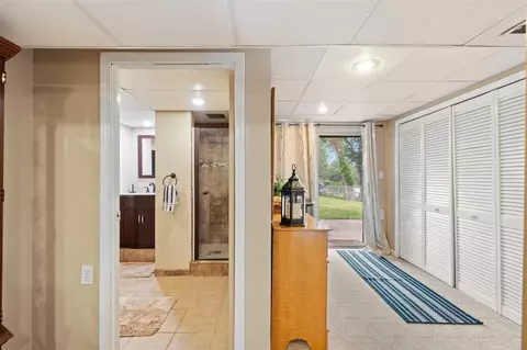 Entry Way - 1403 Joseph, Jackson, MI 49202 photo 2 of 2