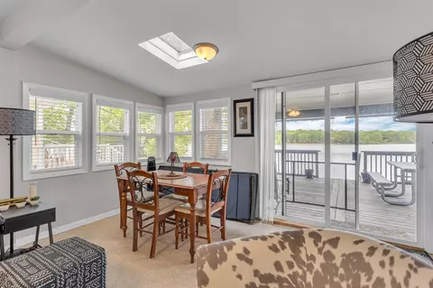 Dining - 5008 Schrah, Munith, MI 49259 photo 2 of 2