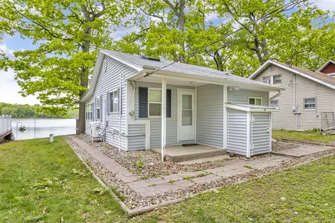 5008 Schrah, Munith, MI 49259