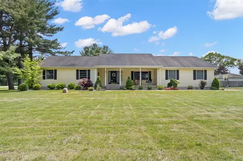 617 Ramsey, Pleasant Lake, MI 49272