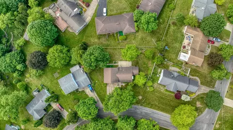 2108 Creglow, Jackson, MI 49203 photo 41