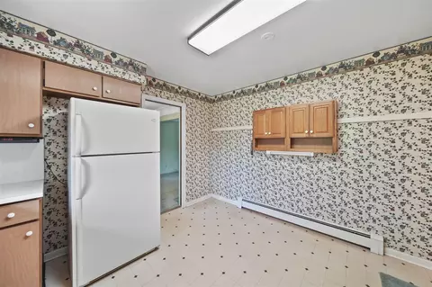 2108 Creglow, Jackson, MI 49203 photo 16