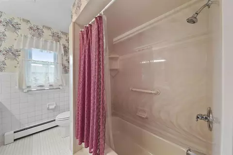 2108 Creglow, Jackson, MI 49203 photo 25