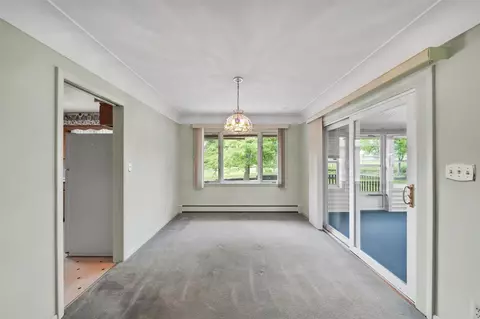 2108 Creglow, Jackson, MI 49203 photo 11