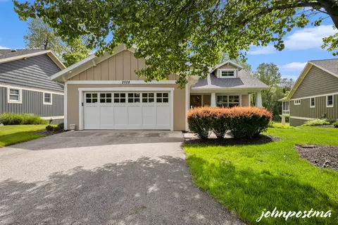 2028 Stickley, Grand Rapids, MI 49546
