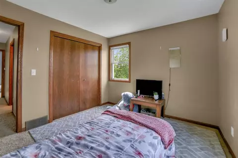Bedroom - 2850 144th, Dorr, MI 49323 photo 4 of 13