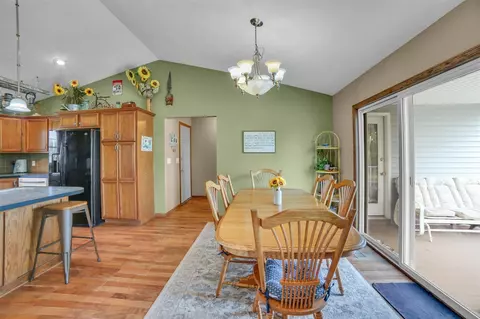 Dining - 2850 144th, Dorr, MI 49323 photo 2 of 3