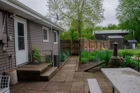 Exterior - 14888 E R, Scotts, MI 49088 photo 5 of 38