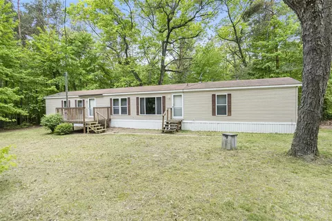 17101 W Howard City Edmore, Howard City, MI 49329