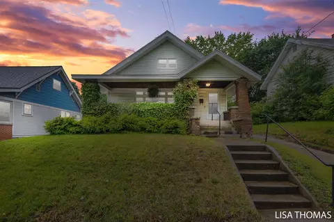639 College, Grand Rapids, MI 49503
