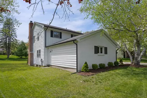 715 Marbury, Ada, MI 49301 photo 3