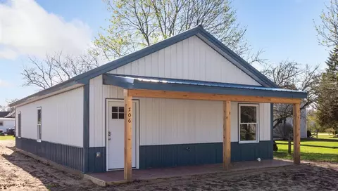 706 Colfax, Cadillac, MI 49601