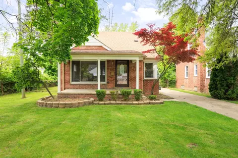 8027 Hazelton, Dearborn Heights, MI 48127
