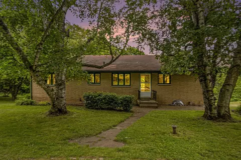 5321 Old Douglas, Kalamazoo, MI 49009