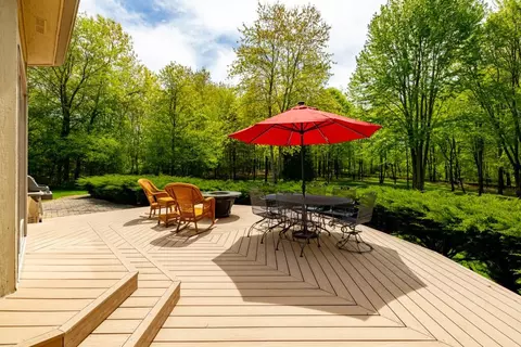 Exterior - 12456 Cherry Leaf, Brighton, MI 48114 photo 9 of 23