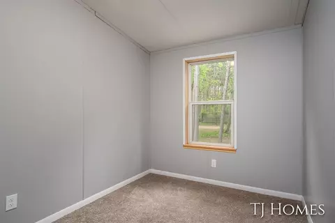 Bedroom - 3010 E 96th, Newaygo, MI 49337 photo 5 of 5