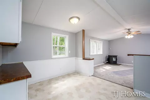 Entry Way - 3010 E 96th, Newaygo, MI 49337 photo 2 of 2