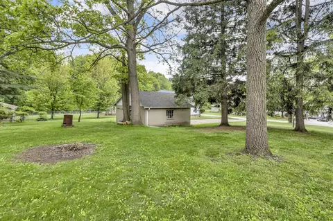 Exterior - 547 Pershing, Jackson, MI 49203 photo 7 of 10