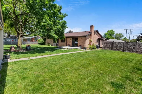 Exterior - 3244 Dearborn, Wayne, MI 48184 photo 13 of 15