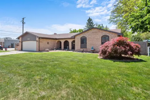 Exterior - 3244 Dearborn, Wayne, MI 48184 photo 4 of 15