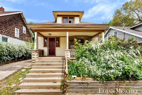 621 Olympia, Grand Rapids, MI 49503