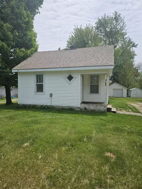 2759 Riverside, Benton Harbor, MI 49022