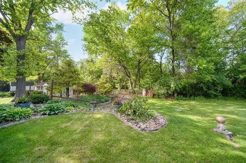 4860 Sequoia, Jackson, MI 49201 photo 48