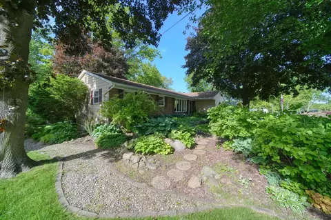 4860 Sequoia, Jackson, MI 49201 photo 5