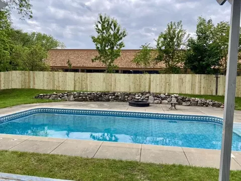 Exterior - 910 S Brown, Jackson, MI 49203 photo 7 of 7