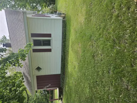 2745 Riverside, Benton Harbor, MI 49022