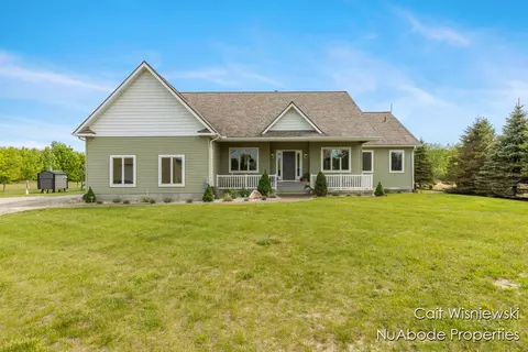 3732 E 128th, Grant, MI 49327