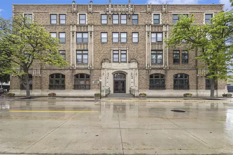 297 W Clay #408, Muskegon, MI 49440