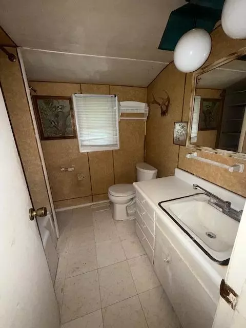 Bath - 4465 E Old M-63, Luther, MI 49656 photo 1 of 3