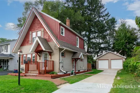 465 Kenwood, Grand Rapids, MI 49505