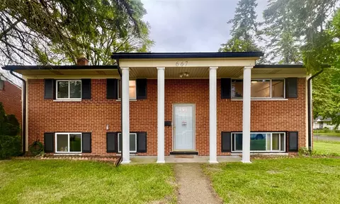 667 Onandaga, Ypsilanti, MI 48198
