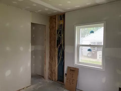 Bedroom - 808 19th, Jackson, MI 49203 photo 4 of 4