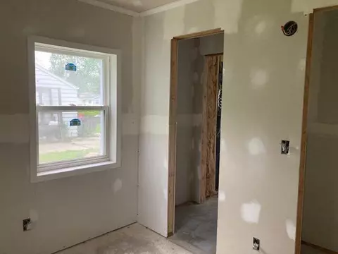 Bedroom - 808 19th, Jackson, MI 49203 photo 2 of 4