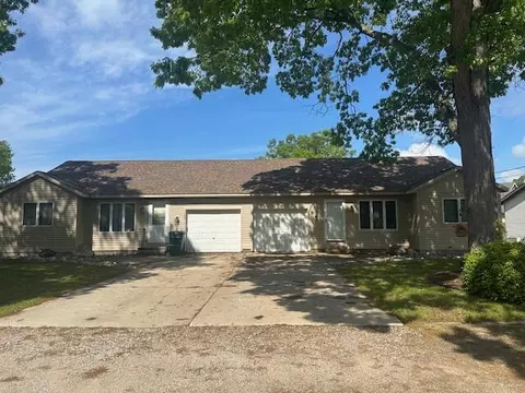1323 N Wood, Muskegon, MI 49445
