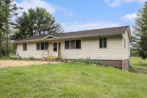 6900 Welch Lk, Grass Lake, MI 49240