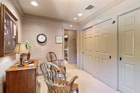 Entry Way - 6130 Eidson, Saint Joseph, MI 49085 photo 4 of 7