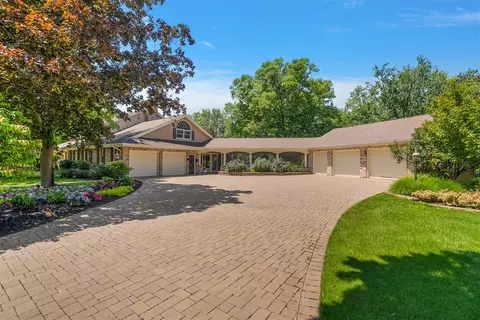 Exterior - 6130 Eidson, Saint Joseph, MI 49085 photo 2 of 23