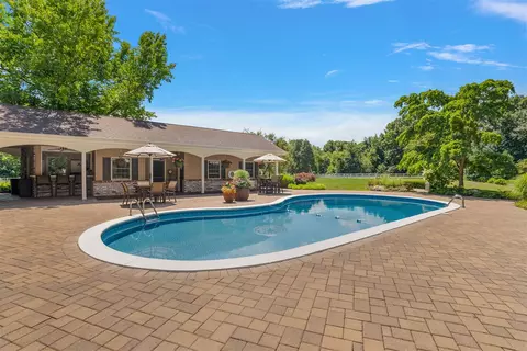 Exterior - 6130 Eidson, Saint Joseph, MI 49085 photo 13 of 23