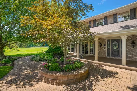 Exterior - 6130 Eidson, Saint Joseph, MI 49085 photo 3 of 23