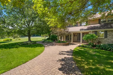 Exterior - 6130 Eidson, Saint Joseph, MI 49085 photo 4 of 23