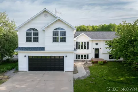 9318 Jefferson, Lakeview, MI 48850