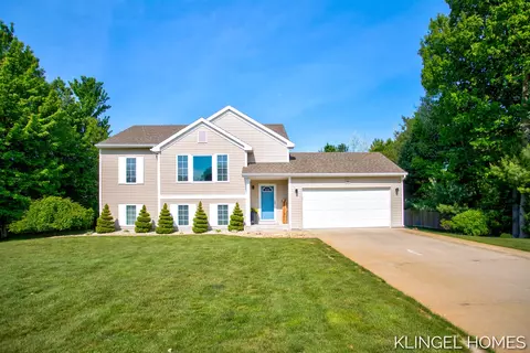 5923 Larson, Muskegon, MI 49444