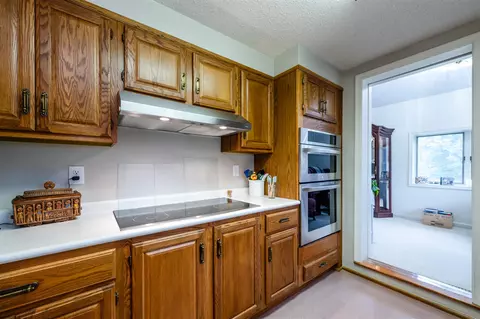 Kitchen - 6660 Pine, Benton Harbor, MI 49022 photo 3 of 3