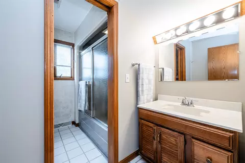 Bath - 6660 Pine, Benton Harbor, MI 49022 photo 3 of 3